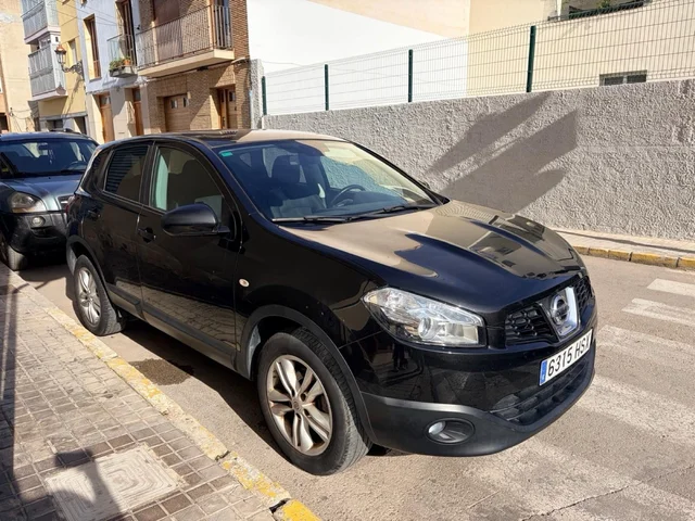 Nissan Qashqai negro disponible en Lucas Ocasión